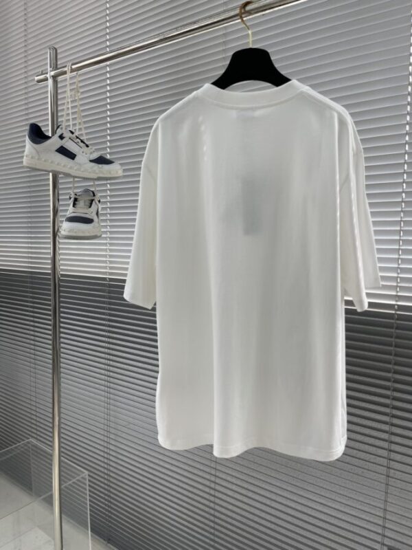 Dior T-Shirt - Image 2