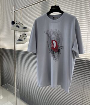 Dior T-Shirt