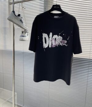 Dior T-Shirt