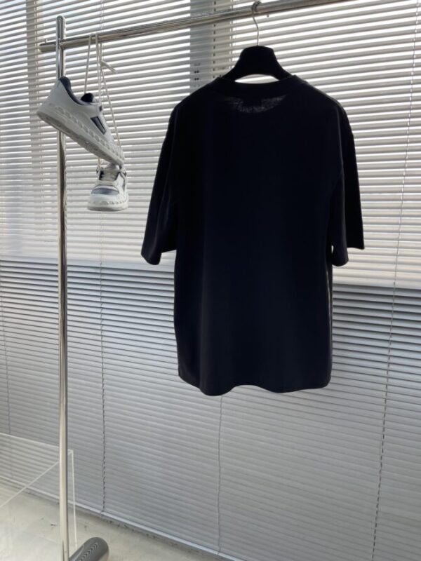 Dior T-Shirt - Image 2