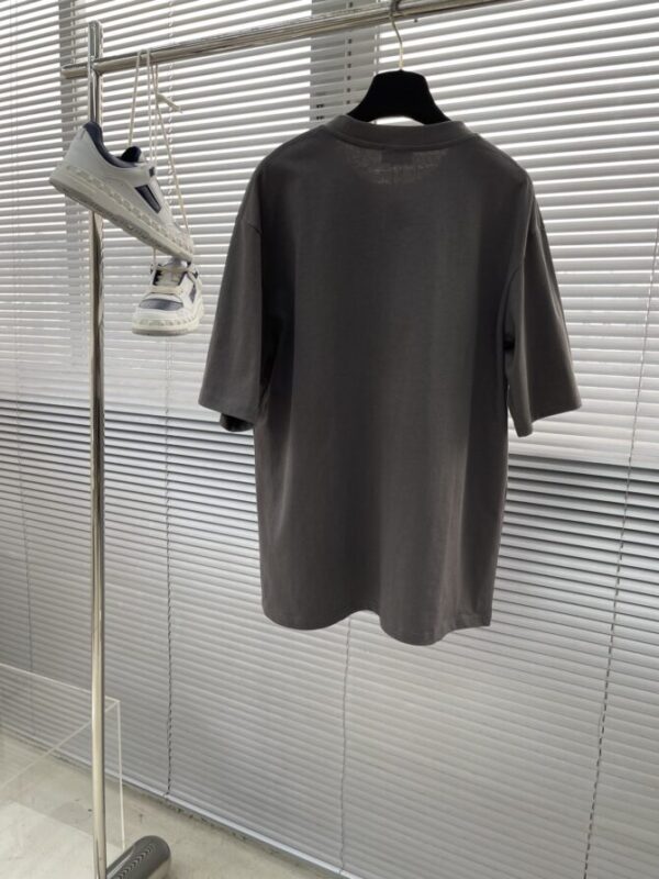 Dior T-Shirt - Image 2
