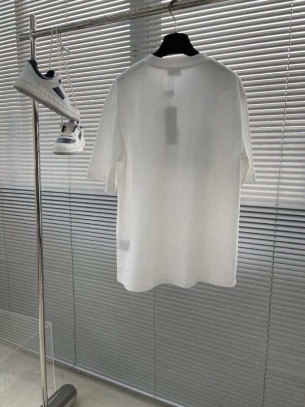 Dior T-Shirt - Image 2