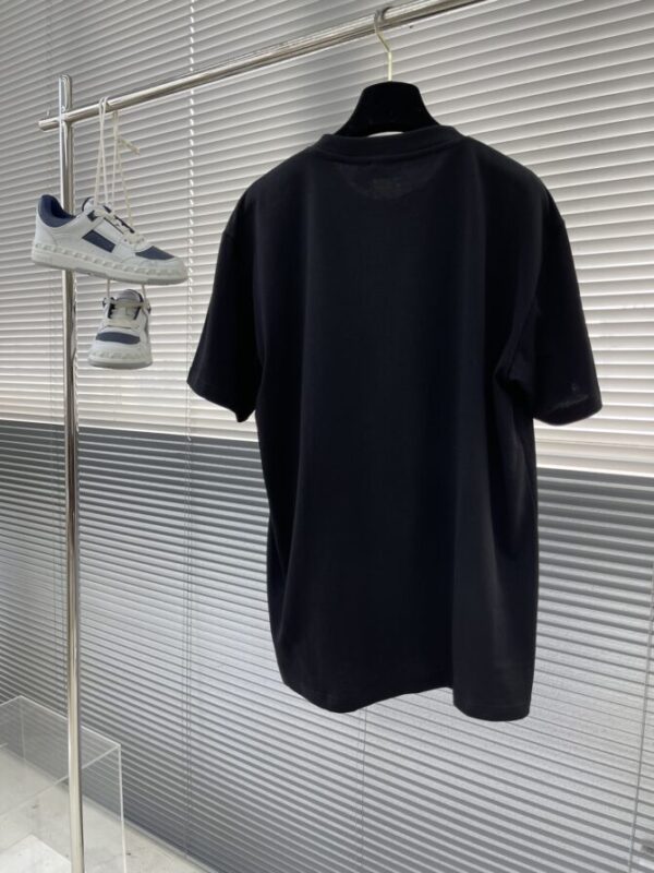 Dior T-Shirt - Image 2