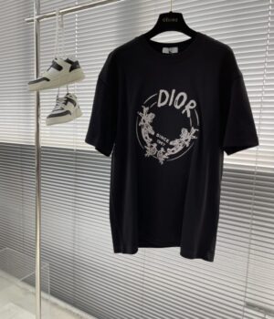Dior T-Shirt