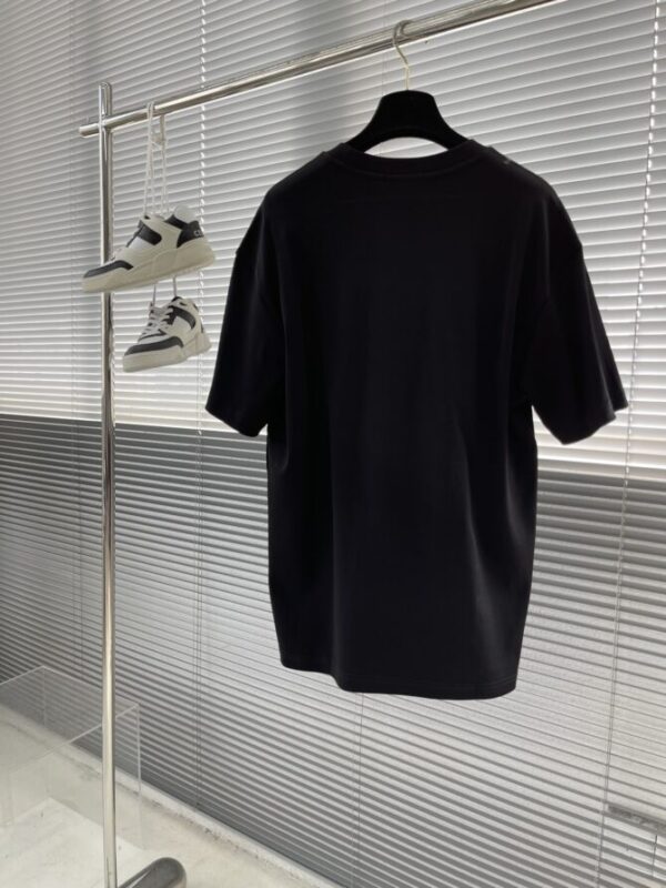 Dior T-Shirt - Image 2