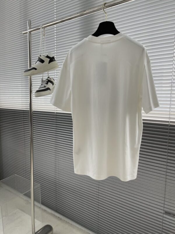 Dior T-Shirt - Image 2