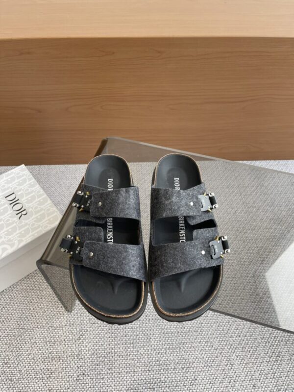 Dior Slides