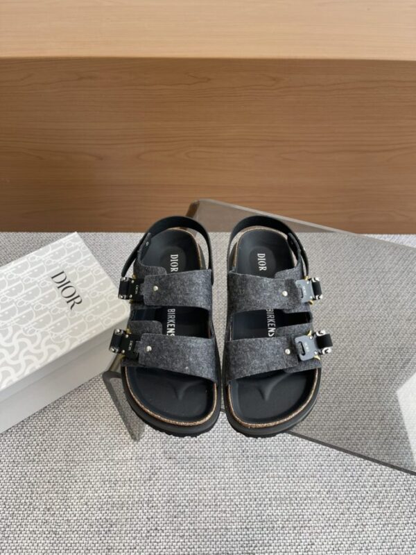 Dior Slides