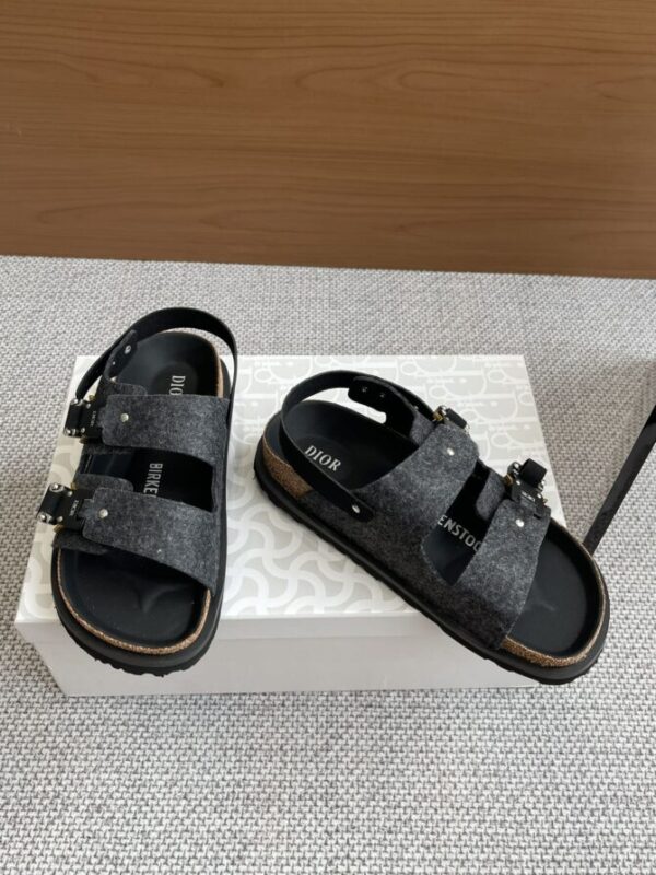 Dior Slides - Image 9