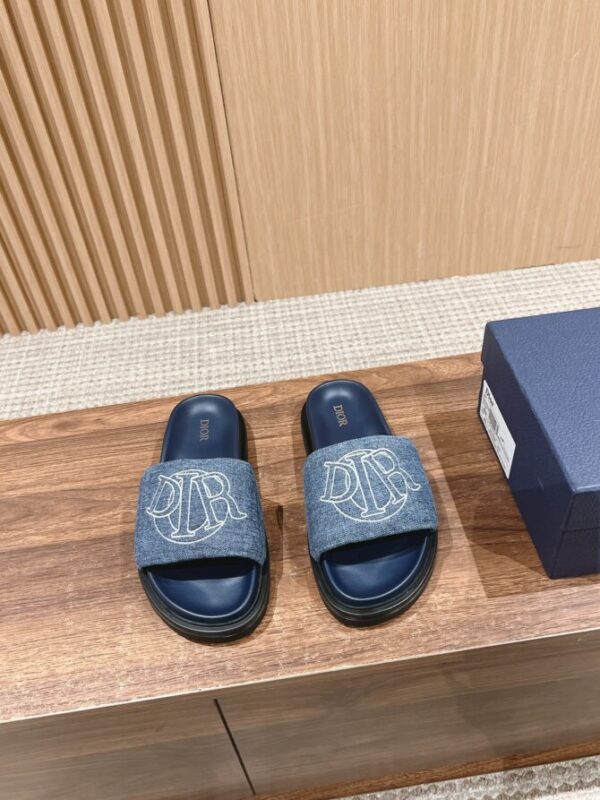 Dior Slides