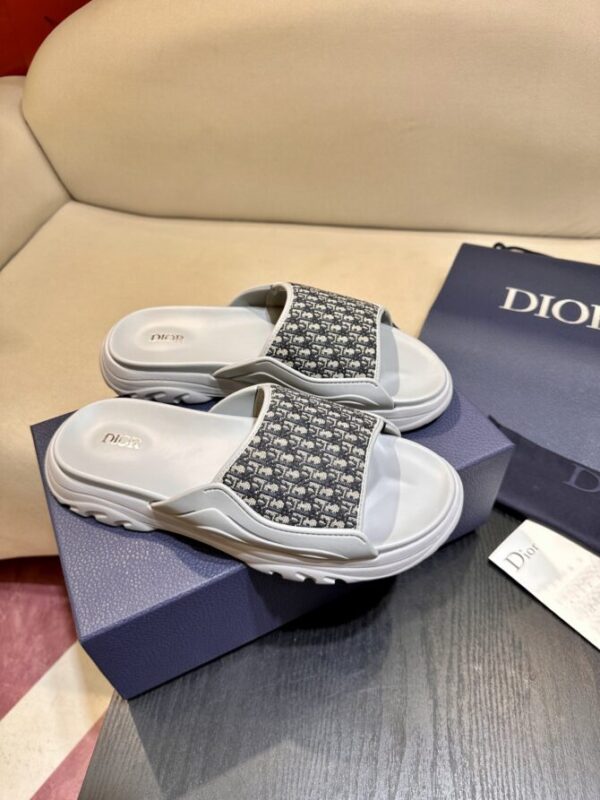 Dior Slides - Image 8