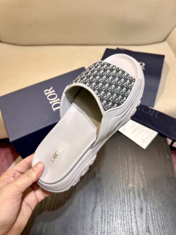 Dior Slides - Image 5