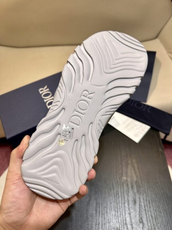 Dior Slides - Image 9