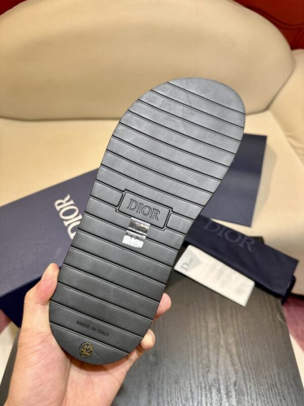 Dior Slides - Image 9