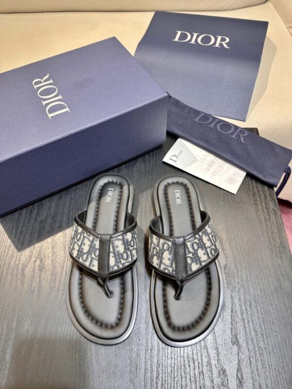 Dior Slides