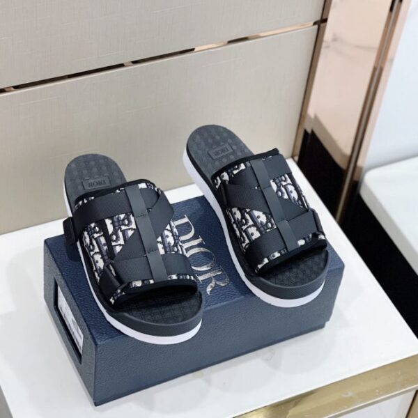Dior Slides
