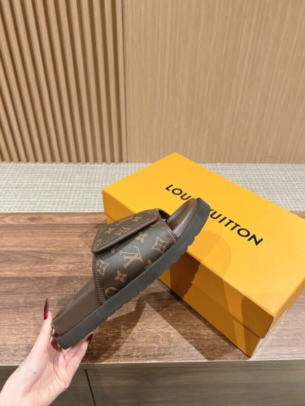 LV Slides - Image 7
