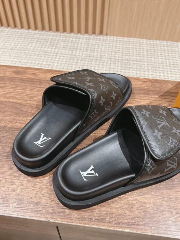 LV Slides - Image 5