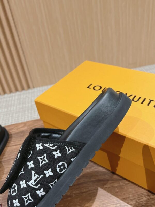 LV Slides - Image 4