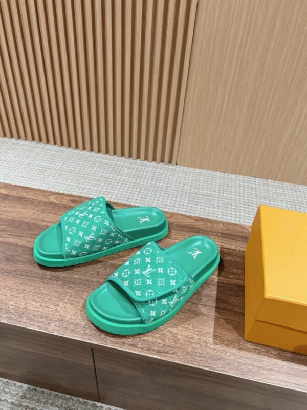 LV Slides - Image 2