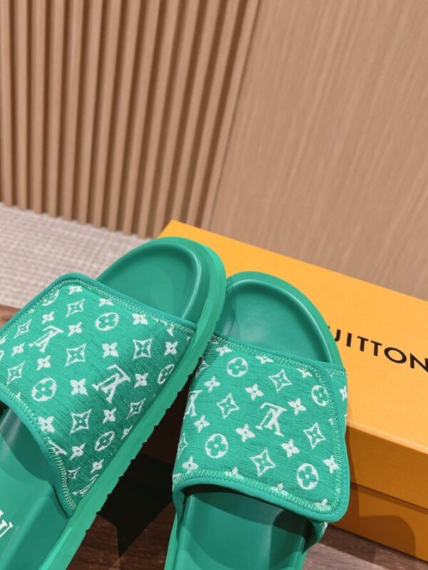 LV Slides - Image 6