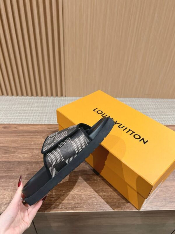 LV Slides - Image 7
