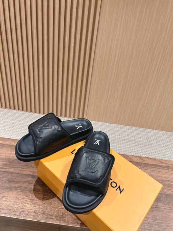 LV Slides - Image 8