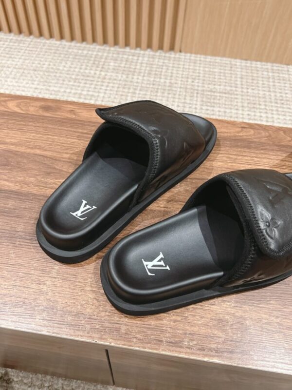 LV Slides - Image 5