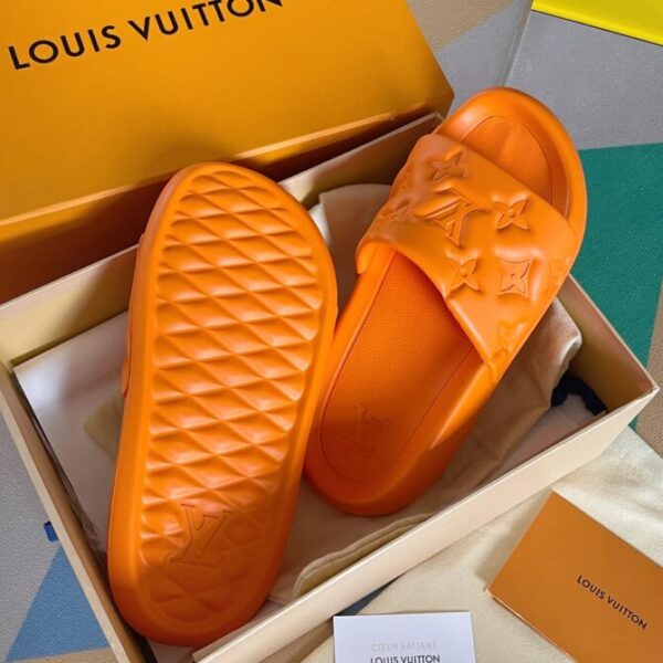 LV Slides - Image 3