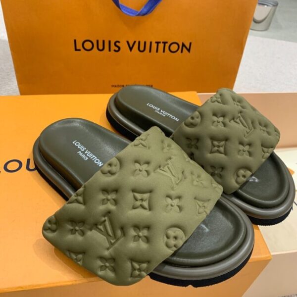 LV Slides - Image 4