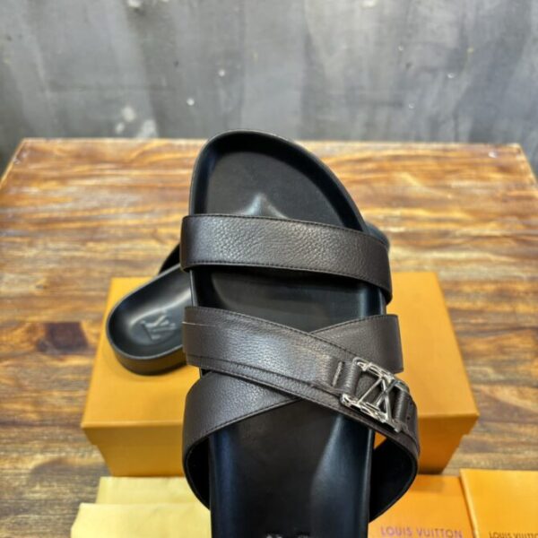 LV Slides - Image 3