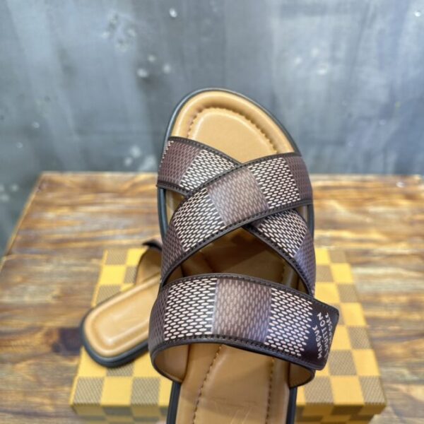 LV Slides - Image 3