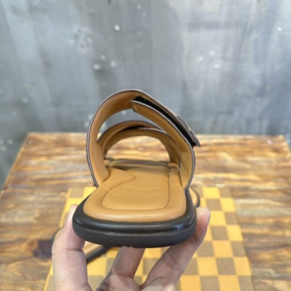 LV Slides - Image 2