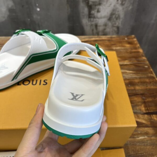LV Slides - Image 4
