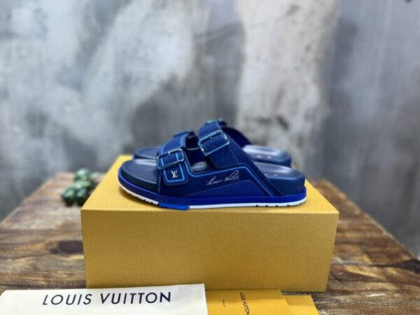LV Slides