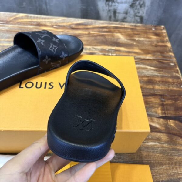 LV Slides - Image 7