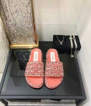 CHANEL Slides
