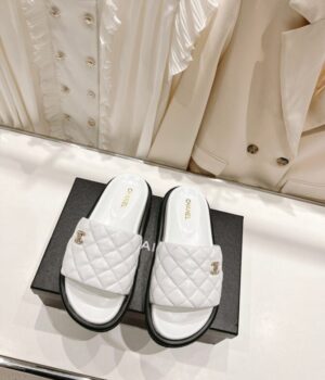 CHANEL Slides