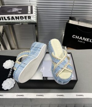 CHANEL Slides