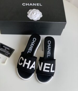 CHANEL Slides
