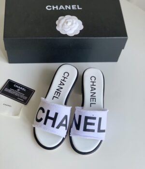CHANEL Slides