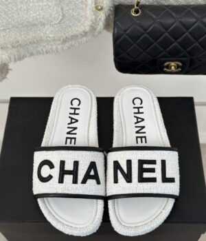 CHANEL Slides