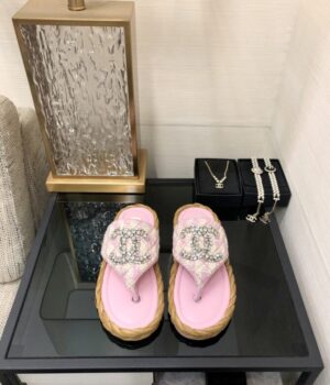 CHANEL Slides