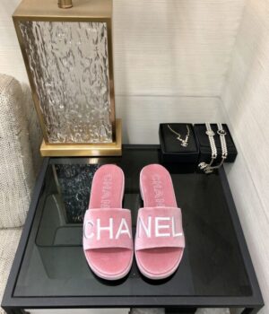 CHANEL Slides