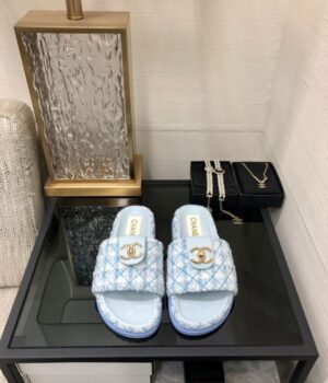 CHANEL Slides