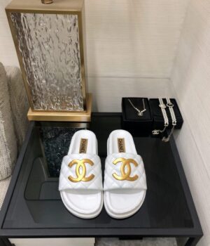 CHANEL Slides