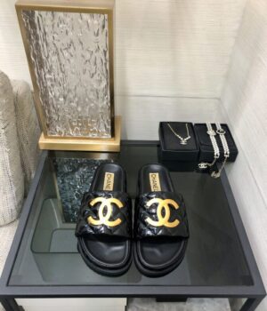 CHANEL Slides