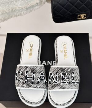 CHANEL Slides