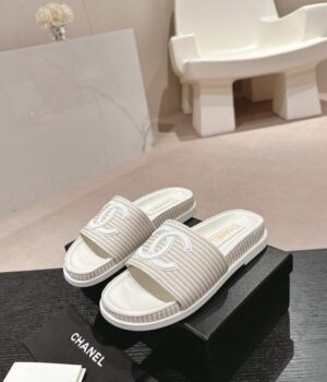 CHANEL Slides