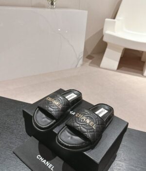 CHANEL Slides